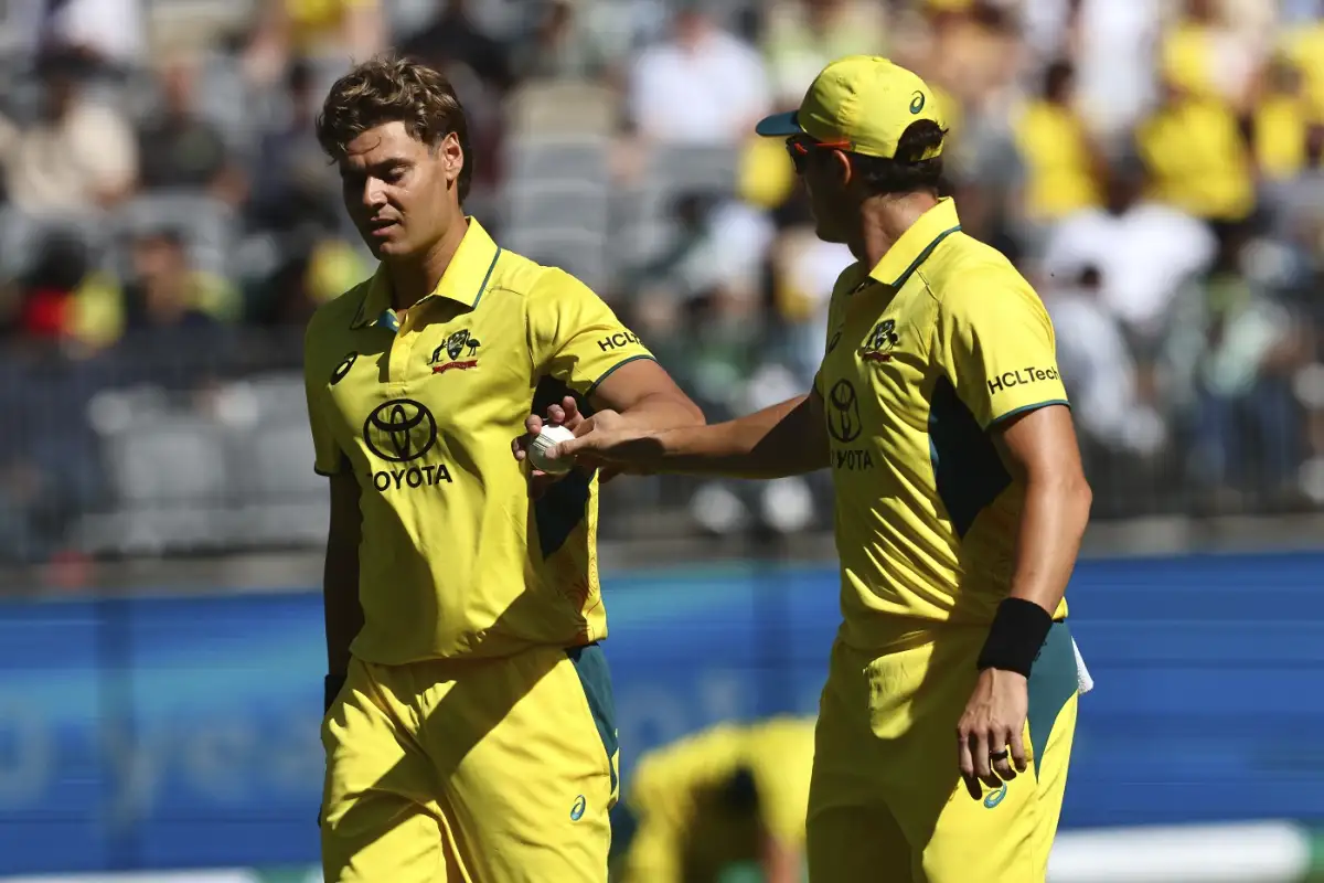 Steve Smith Lauds Dwarshius And Johnson's Unique Skills Ahead of Champions Trophy 2025