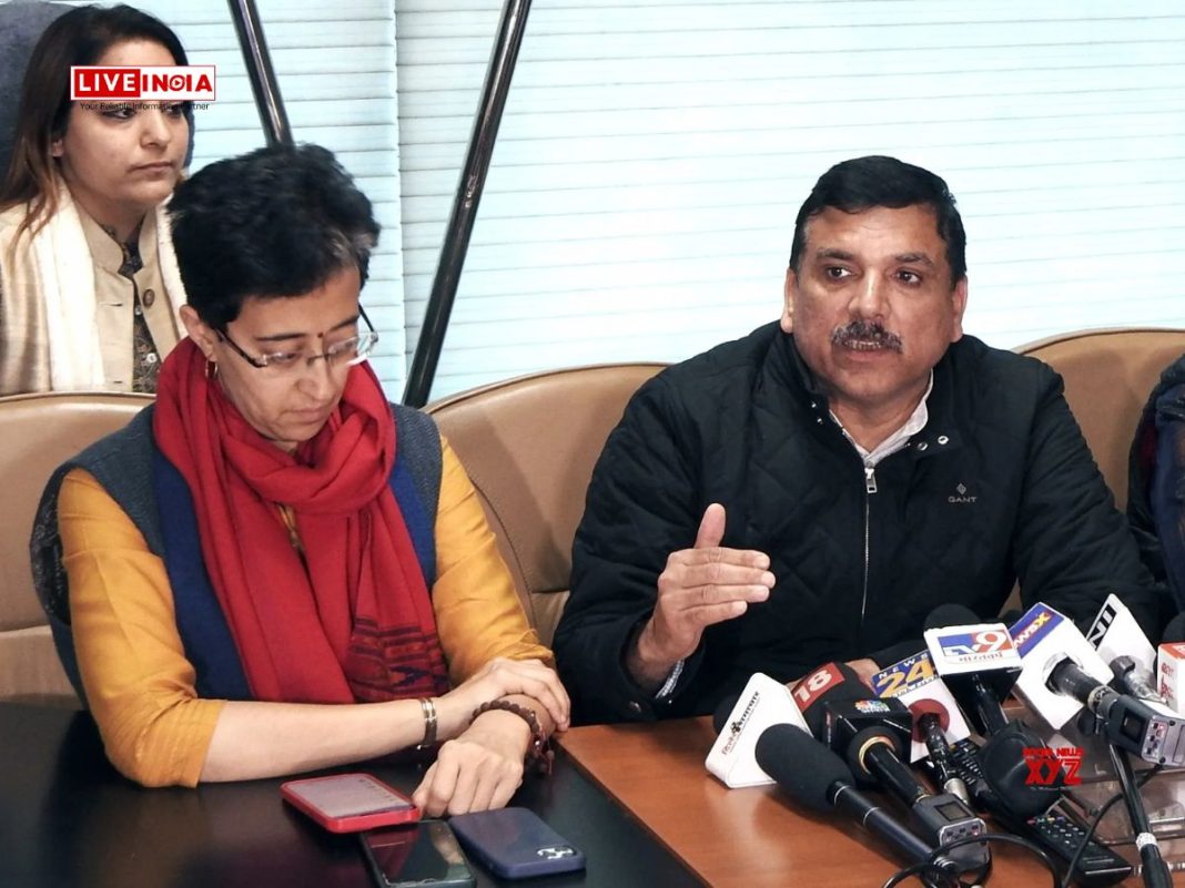 AAP Slams Election Commission, Alleges Bias Ahead of Delhi Polls