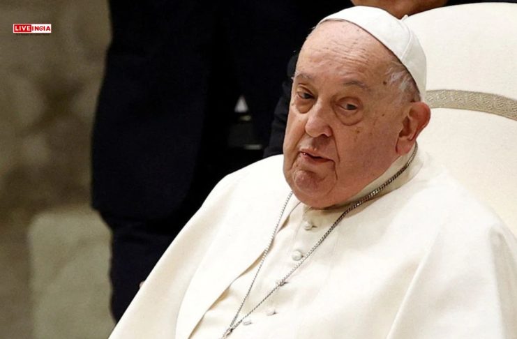 Pope Francis Remains Hospitalized as Doctors Tackle ‘Complex’ Infection