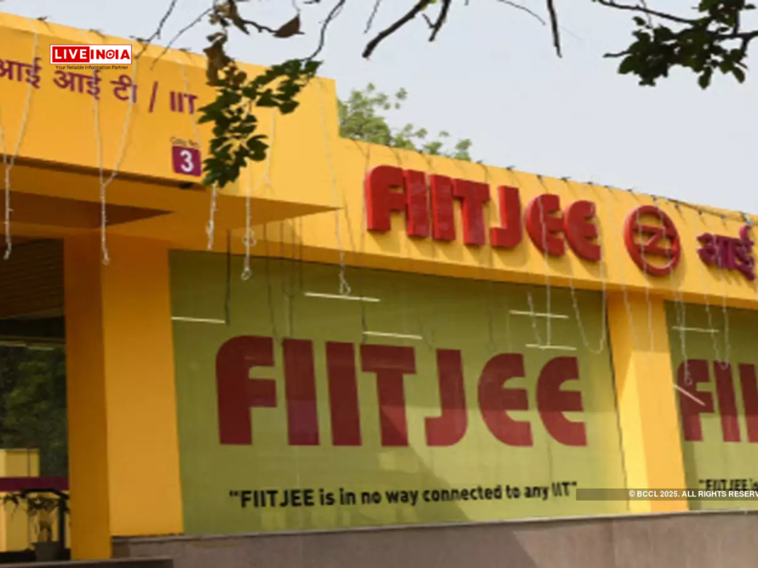 Police to Seize 384 FIITJEE-Linked Bank Accounts Amid Parents’ Complaints