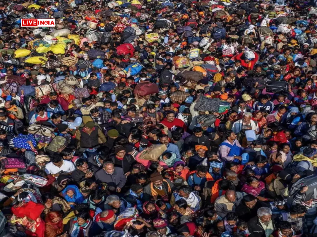 Maha Kumbh 2025: Basant Panchami Preparations in Full Swing After Tragic Stampede