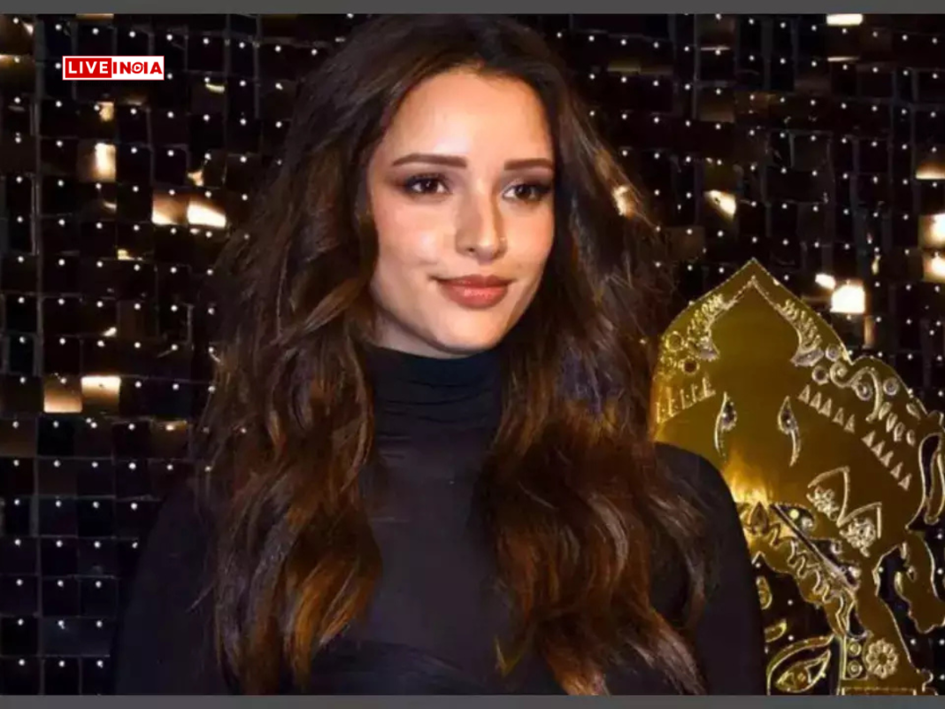 Anurag Basu Confirms Title Change for Aashiqui 3, Denies Rumours of Triptii Dimri's Exit Over Sexualised Image Concerns