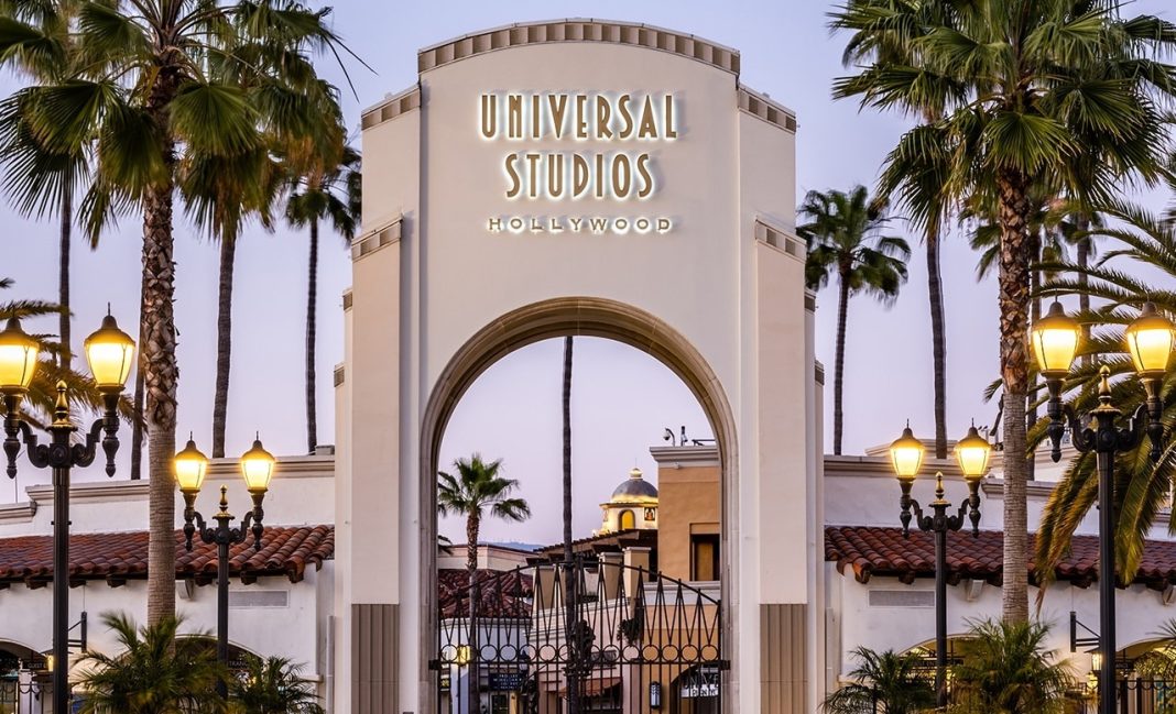 Universal Studios Offers Free Theme Park Tickets To LA Wildfire First Responders