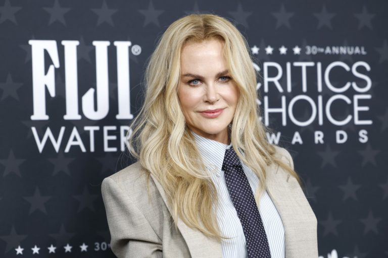 Nicole Kidman Makes A Bold Fashion Statement With Suit And Tie At Critics Choice Awards