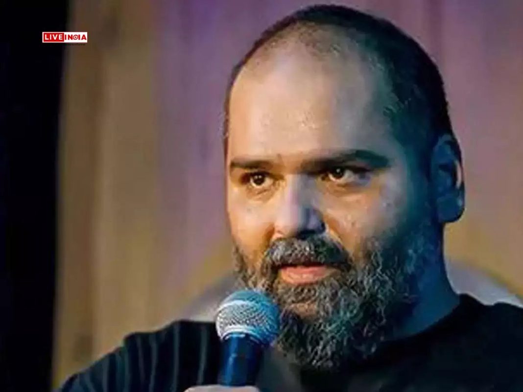 'Kamra ko Kashmiri Pandit Dikhai Nahi Dete': Comedian Kunal Gets Brutally Roasted in Stand-Up Show: Watch!