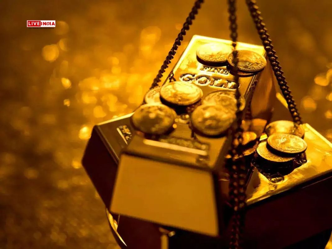 Gold Prices Dip After Record Highs Amid Dollar Strength, Low Demand: Experts Highlight Crucial MCX Levels