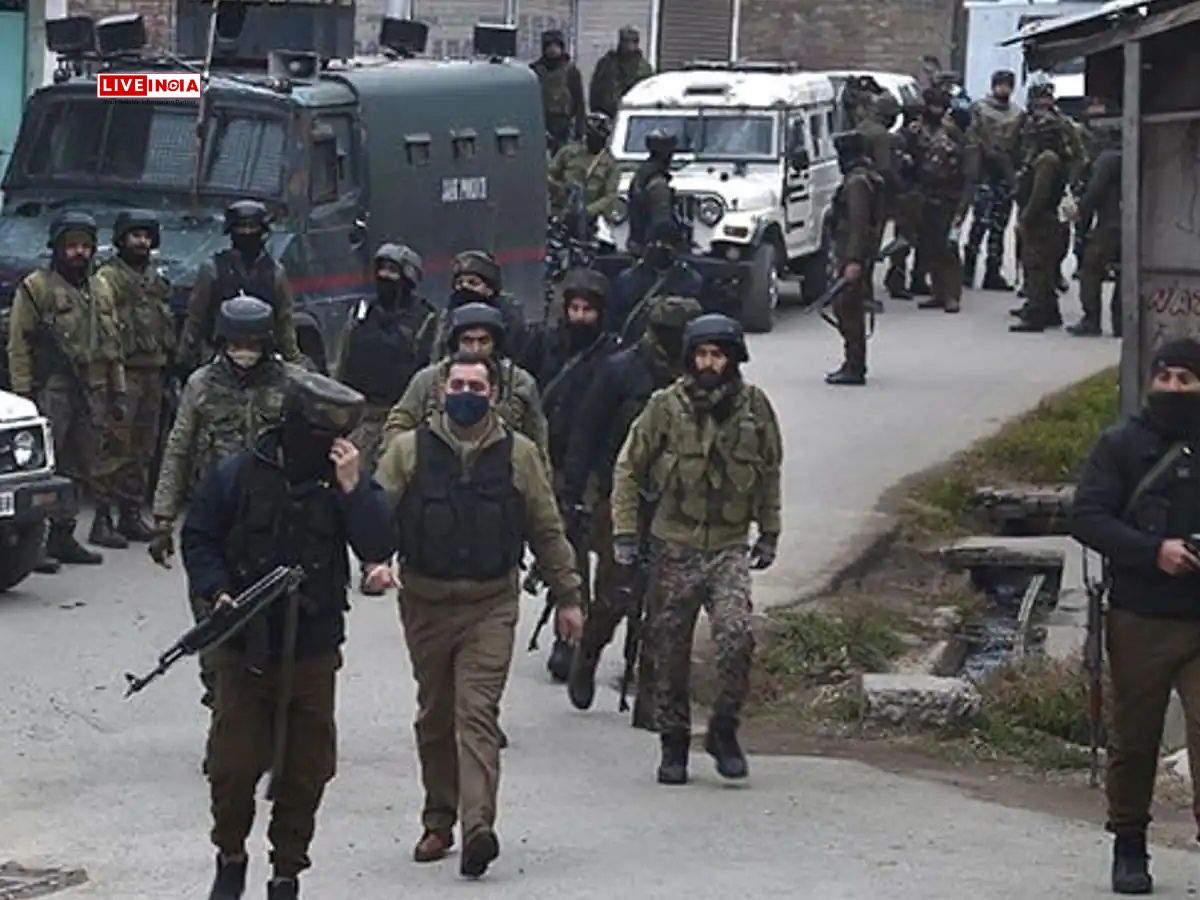 Fierce Gunbattle Erupts in J&K's Kathua as Soldiers Foil Infiltration Attempt Near Border