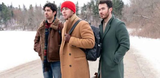 Jonas Brothers Spread Holiday Cheer With New Movie 'A Very Jonas Christmas,' First Look Revealed!