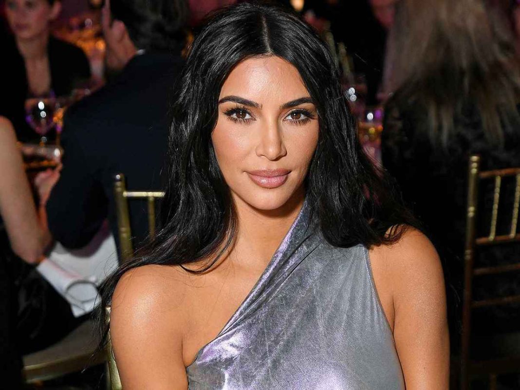 Kim Kardashian To Testify In Paris Robbery Trial Nearly A Decade Later