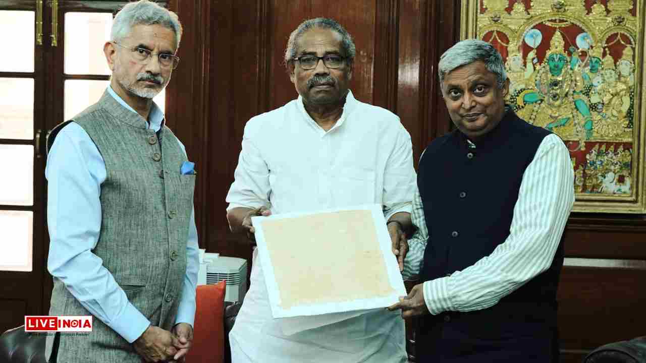 India Receives Gandhi Artefacts from South Africa's Phoenix Settlement Trust