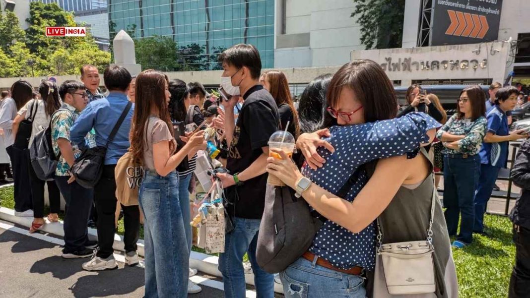 Massive 7.7 Magnitude Earthquake Strikes Myanmar, Tremors Rock Bangkok