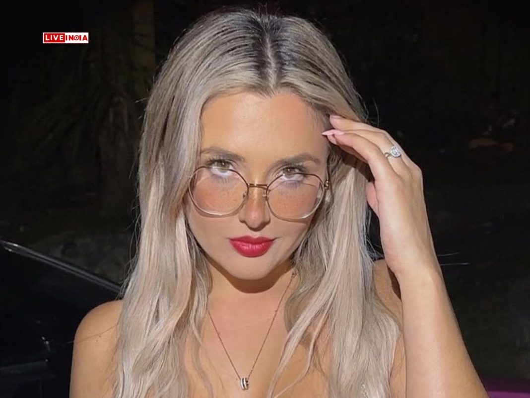 Woman Quits Banking Job to Join OnlyFans, Earns 4x Salary for 'Work-Life Balance'