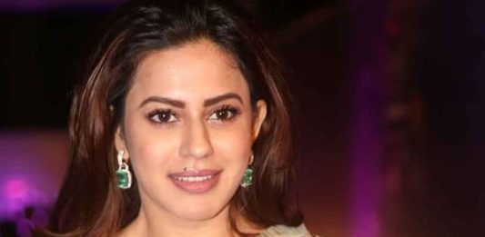 **TITLE**: Actress Ranya Rao Arrested for Alleged Gold Smuggling at Bengaluru Airport