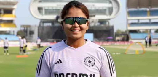 Sayali Satghare Aims For ICC Women's Cricket World Cup Spot After WPL Success