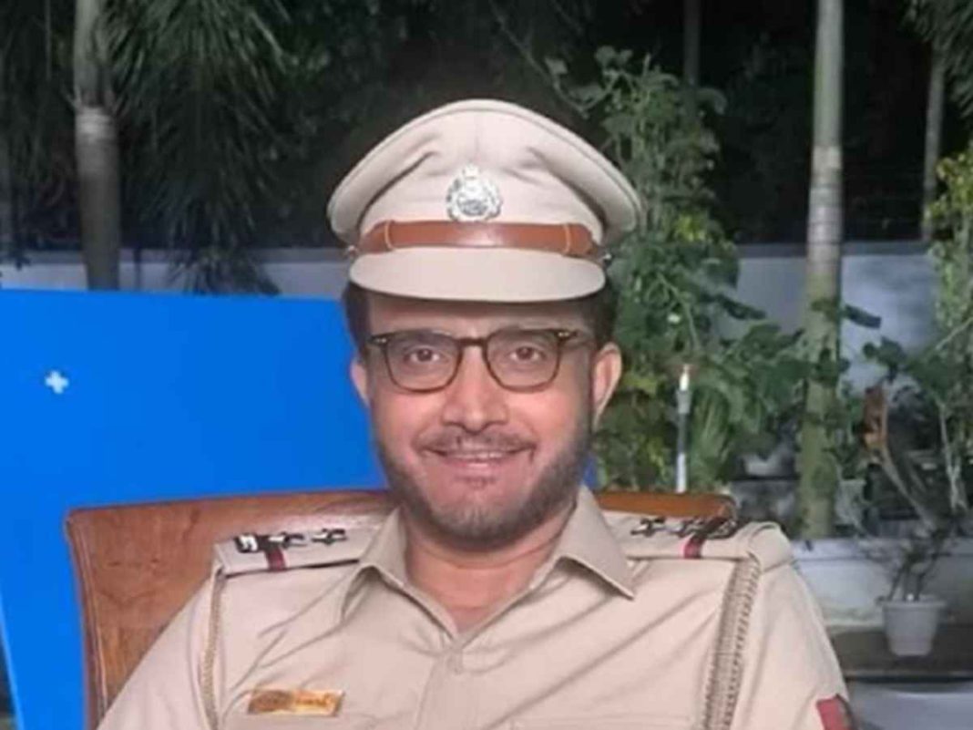 Sourav Ganguly Surprises Fans With Epic Cameo In 'Khakee': The Bengal Chapter Promo