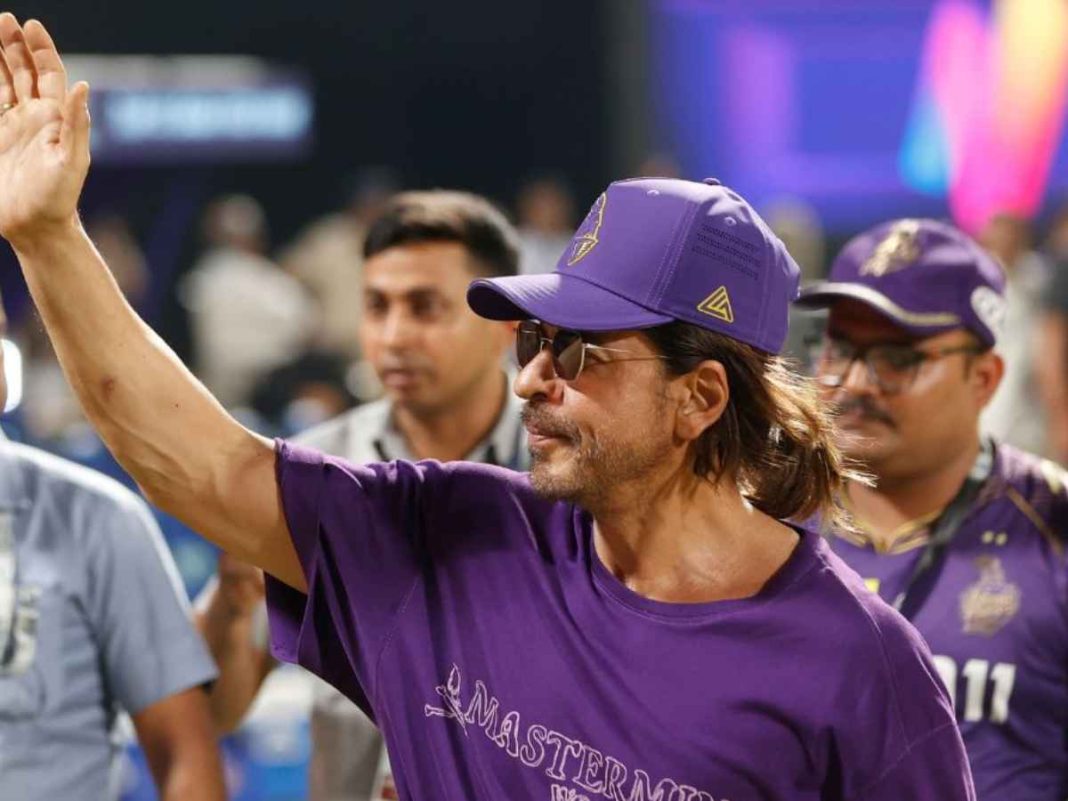 SRK Cheers KKR Players Ahead of IPL 2025 Opener Against RCB