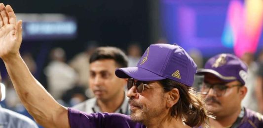 SRK Cheers KKR Players Ahead of IPL 2025 Opener Against RCB