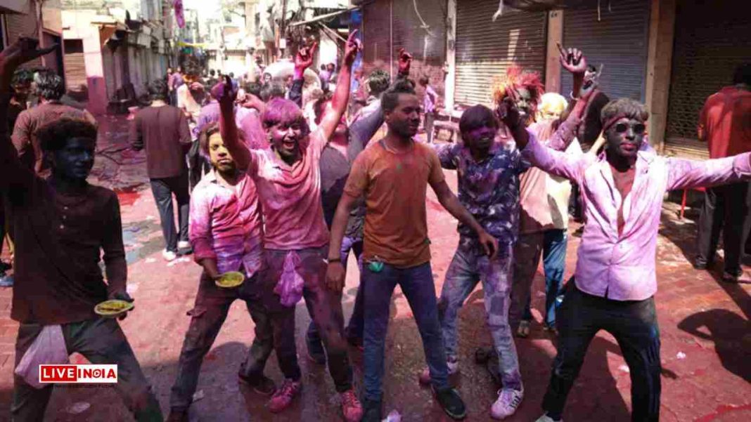 Holi and Jumma Celebrated in Harmony in Sambhal Amid Tight Security