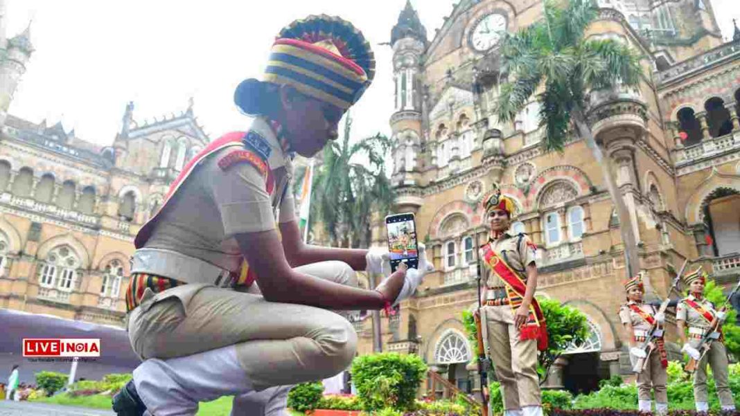 Indian Railways Equips Women RPF Personnel with Chilli Spray for Enhanced Passenger Safety
