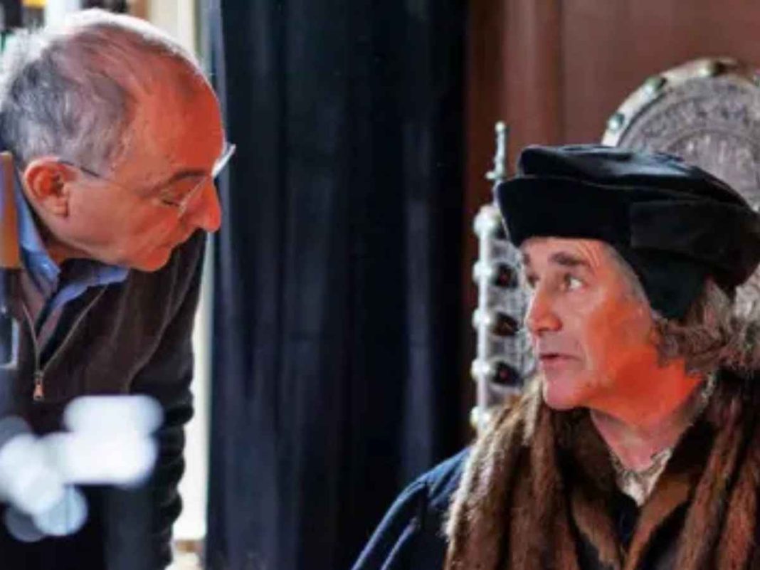 'Wolf Hall' Director Reveals Cuts To Exterior Scenes Due To Funding Issues