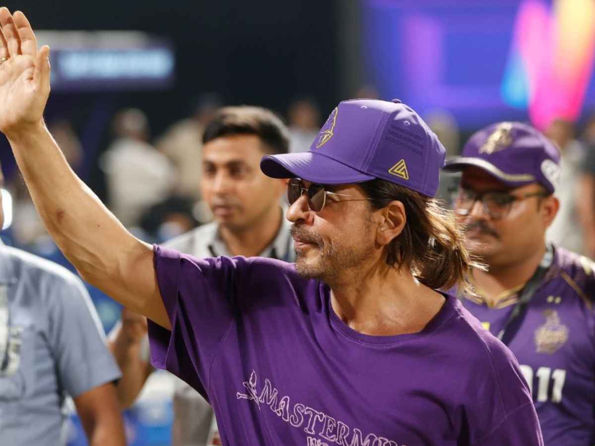 SRK Cheers KKR Players Ahead of IPL 2025 Opener Against RCB