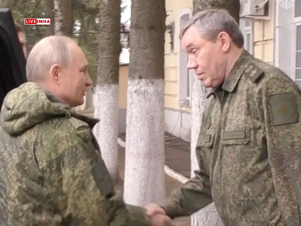 Putin Aide Rejects Ceasefire Proposal, Calls It a 'Breather' for Ukraine's Military