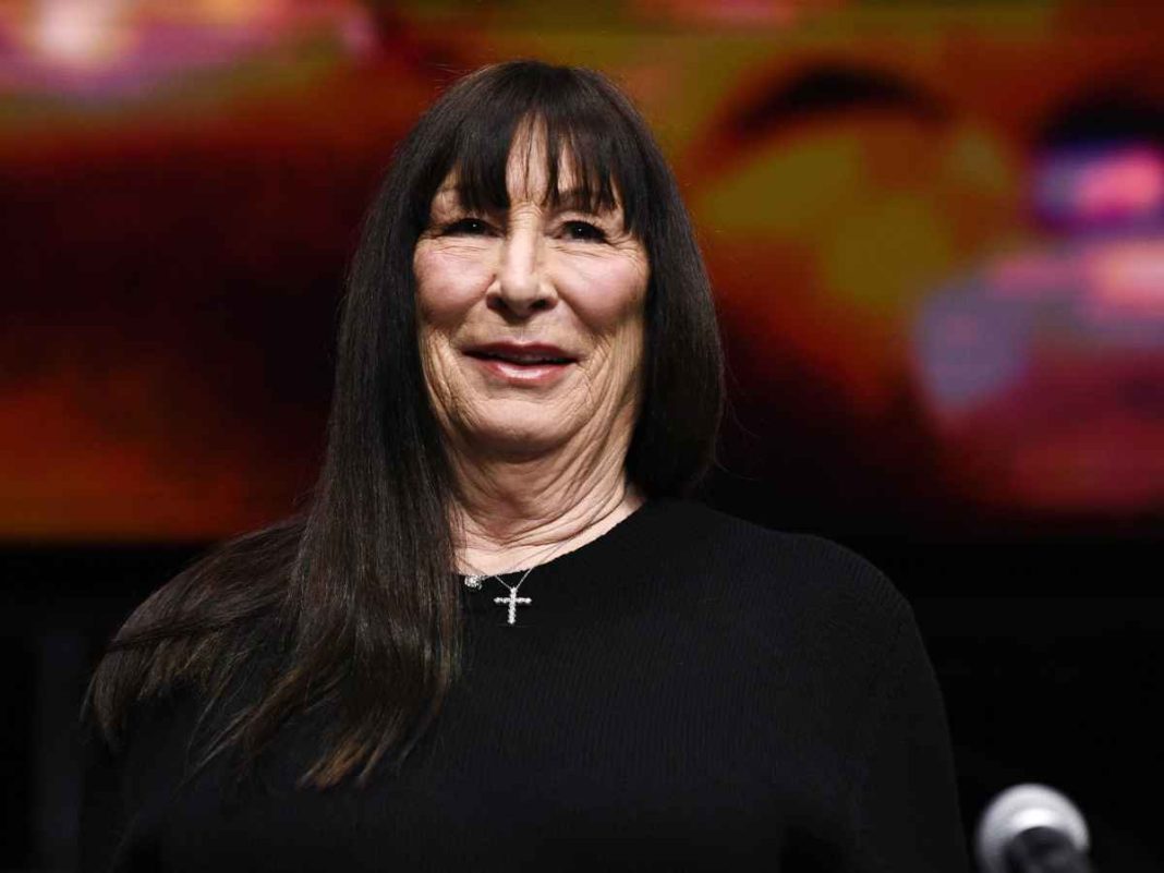 Anjelica Huston Reveals Cancer Battle and How She’s Now 'In the Clear'