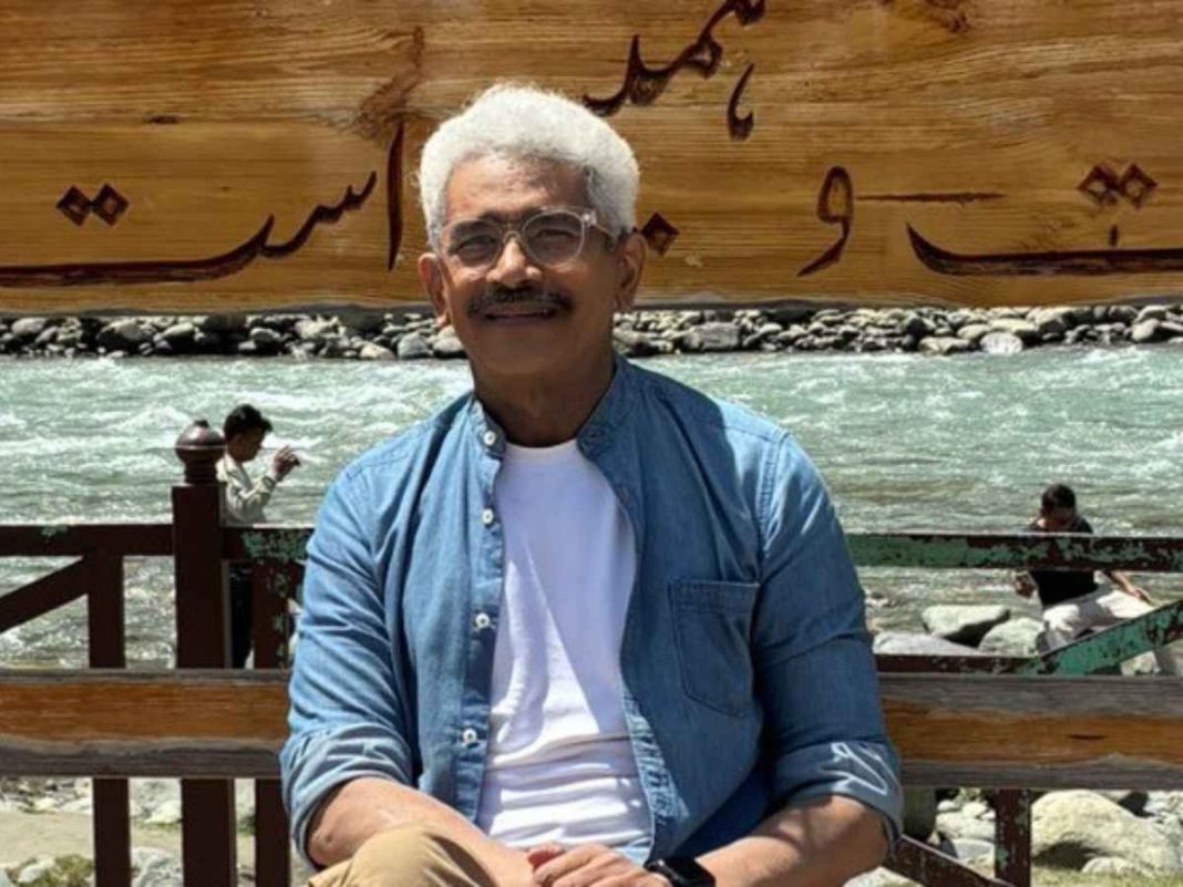 Atul Kulkarni Visits Kashmir, Urges Tourists to Return After Pahalgam Terror Attack