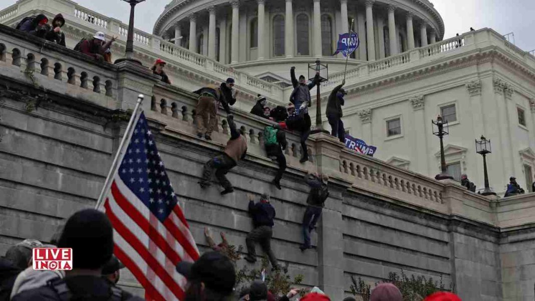 Top US Spy Official Confirms Intelligence Probe Into Possible FBI Role in January 6 Capitol Riot