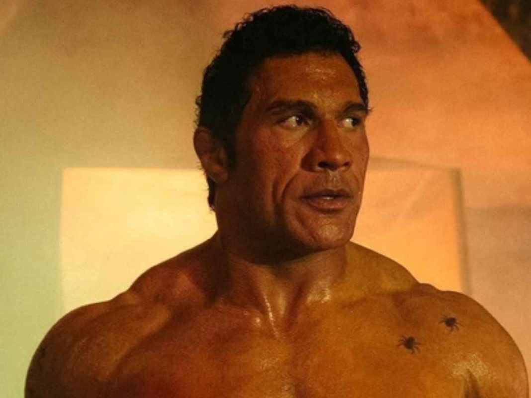 Dwayne Johnson's Transformation Wows Fans in 'The Smashing Machine' Trailer