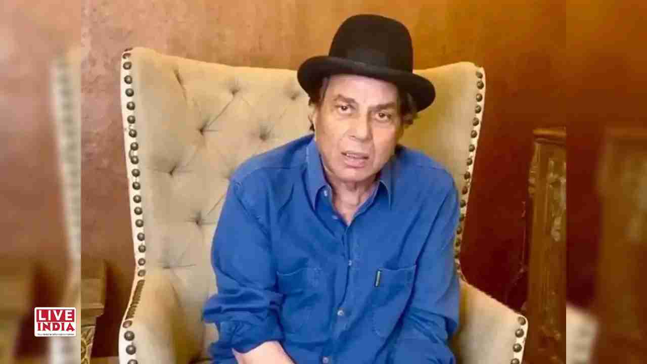 Dharmendra Shares Heartwarming Throwback of Dilip Kumar Blessing Young Sunny Deol