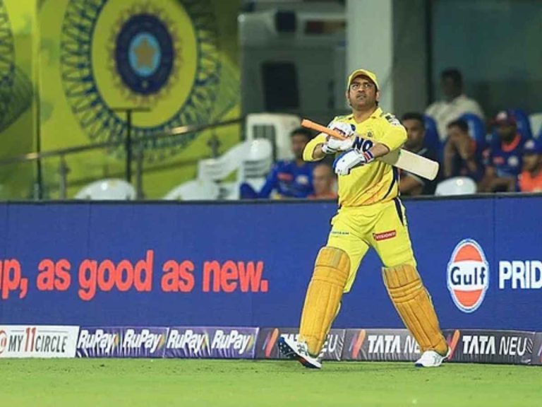 IPL 2025: CSK In Trouble! Will Dhoni Make It Possible For CSK To Chase Down The Total?