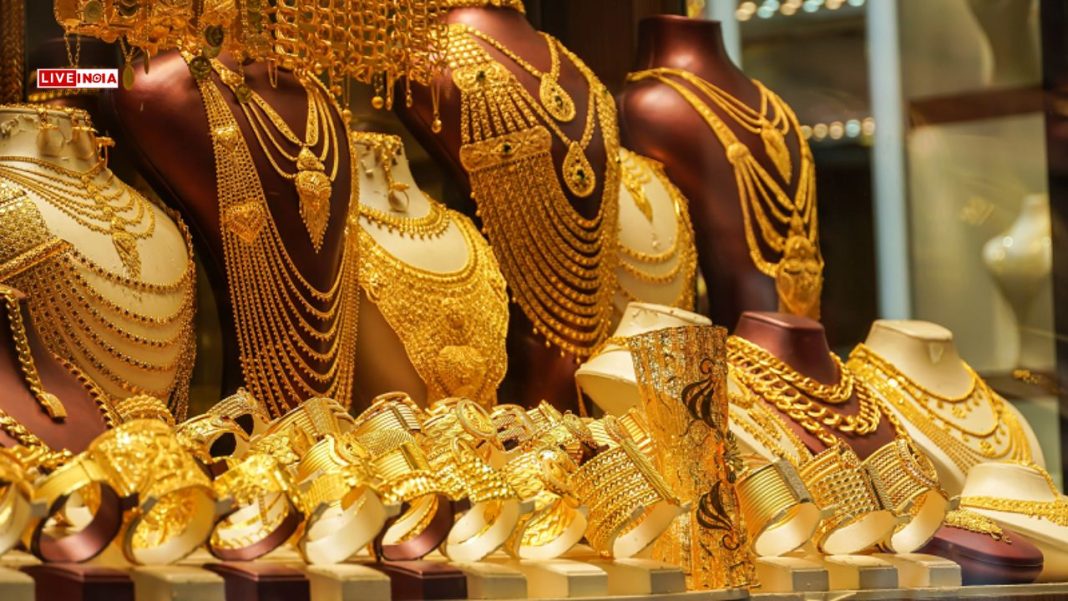 Gold Hits All-Time High at ₹97,560 as Safe-Haven Demand Surges: Check City-Wise Rates for April 22