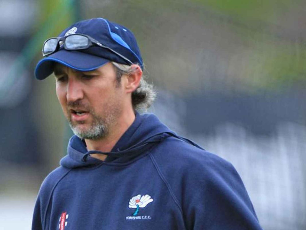Gillespie Believes England's Lack Of Batting Adaptability Will Cost Them the Ashes Series