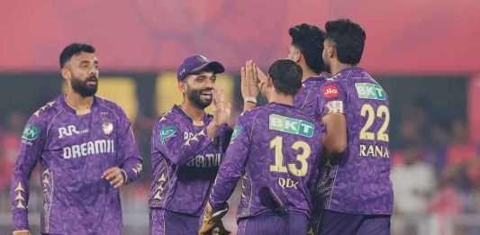 IPL 2025: Ajay Jadeja Predicts KKR's Playoff Hopes: 'Win Three Out of Four Games and They Still Have a Chance'