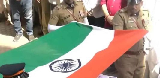 Manoj Kumar's Mortal Remains Given Full State Honours At Final Rites