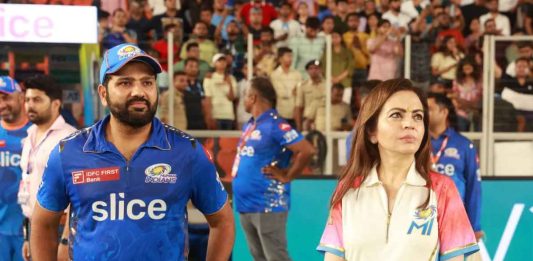 Watch: This Is How Nita Ambani Responds To Fan's Request To Reappoint Rohit Sharma As Mumbai Indians Captain