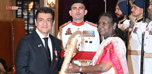 Ajith, Nandamuri Balakrishna, Shekhar Kapur Receive Padma Bhushan; Late Singer Pankaj Udhas Honoured Posthumously