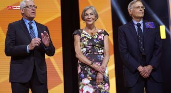 The World’s Richest Family’s Net Worth Hits $432 Billion, Here’s Who They Are and What They Own