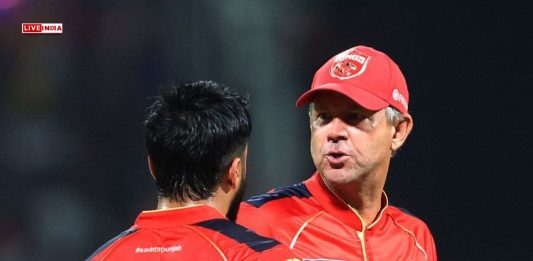 "Foreigner Bias": Manoj Tiwary Slams Ricky Ponting! What is This Bias?