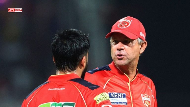 "Foreigner Bias": Manoj Tiwary Slams Ricky Ponting! What is This Bias?