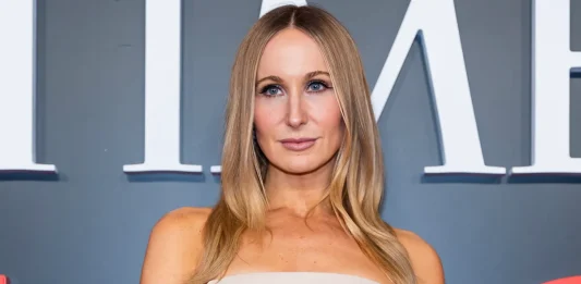 Nikki Glaser Says 'No Thanks' To Space Travel Amid Blue Origin Backlash, Says 'I Just Have No Interest'