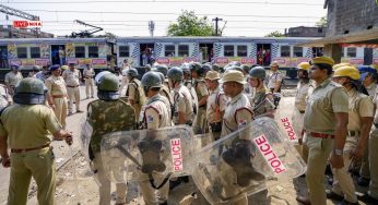 Waqf Act Protests Turn Deadly in Bengal: 3 Dead, 150 Arrested; BJP Alleges Hindus Fleeing Murshidabad