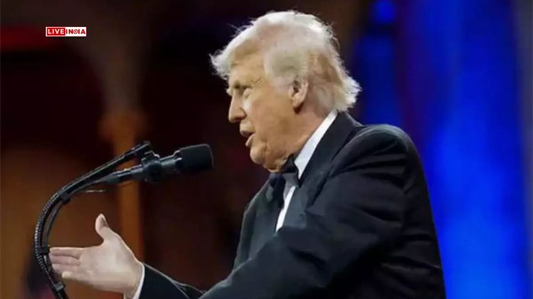 "Kissing My A**, Begging for Deals": Trump Boasts About Tariff Tactics at Republican Event