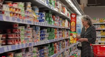 Americans Divided Over Trump’s Tariffs: Inflation Fears vs. Industrial Optimism