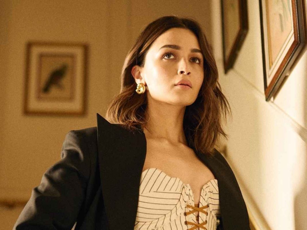 Alia Bhatt Jets Off to Cannes, Makes a Statement with Style