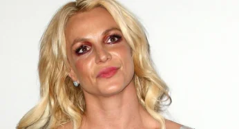Britney Spears Warned By Authorities After Smoking Incident Aboard Private Jet