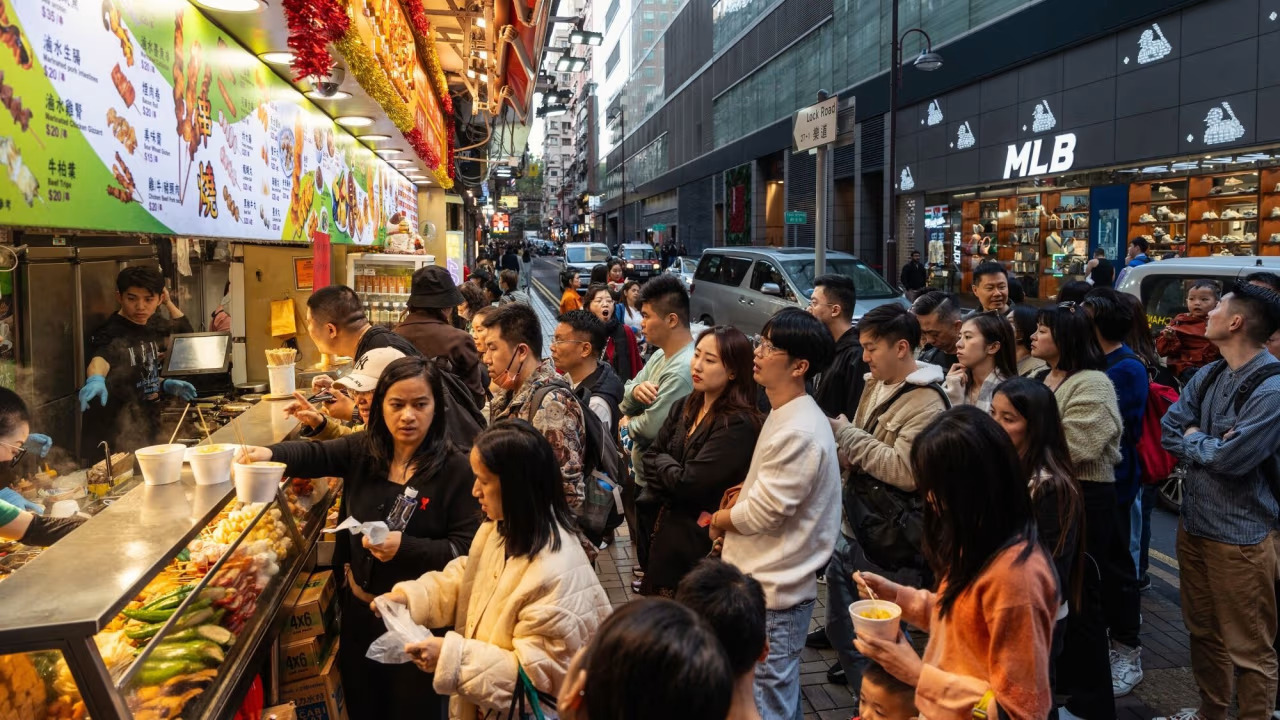 Hong Kong Economy Grows 3.1% in Q1 2025, Beating Expectations Despite Weak Consumer Spending
