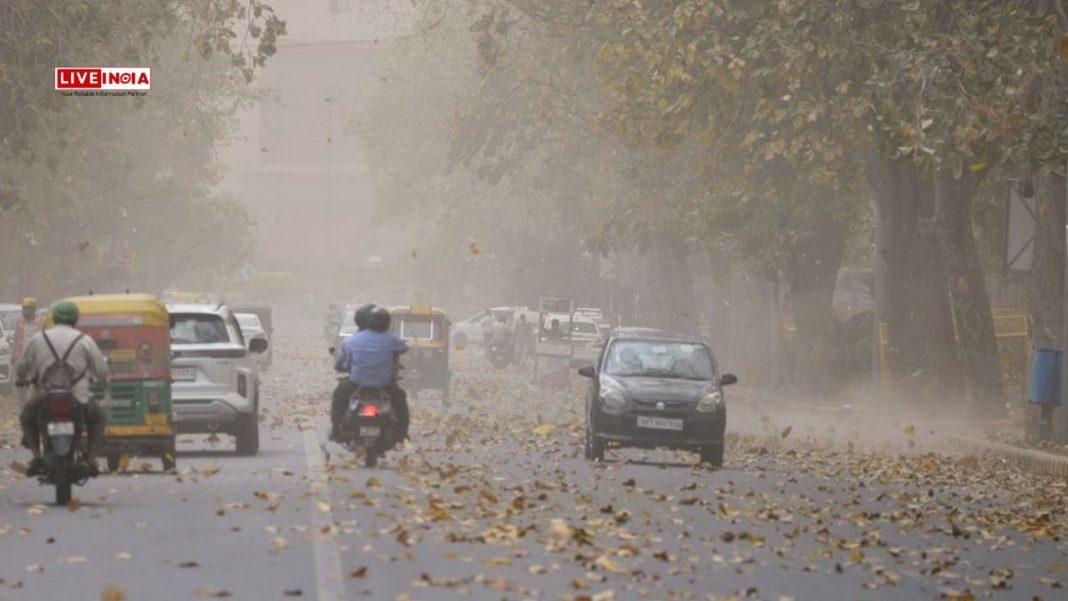 IMD Issues Pan-India Weather Alert: Heavy Rains for South, Northeast; Heatwave in North and Central India