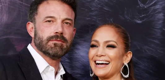 Jennifer Lopez Opens Up About Talking to Her Twins Amid Divorce from Ben Affleck